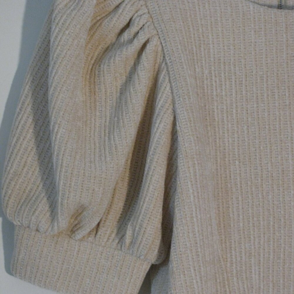 TCEC Crop Chenille Top Small Beige Ribbed Plush Short Top Puff Sleeve - Picture 3 of 5